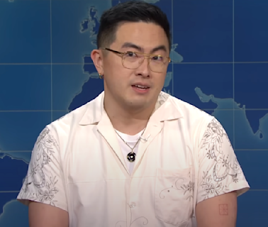 Why Does Saturday Night Live Still Use Cue Cards? Bowen Yang Breaks Down The Three Major Reasons