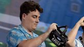 Palmer Luckey, el creador de Oculus y exFacebook, anunció que prepara un nuevo casco de realidad virtual