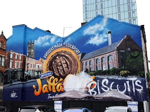 Jaffa Cakes artwork in Northern Quarter 'defaced' as bitter row rumbles on