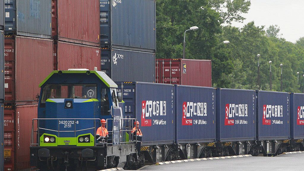 China-Poland rail connection inaugurated amid EU tariff tensions