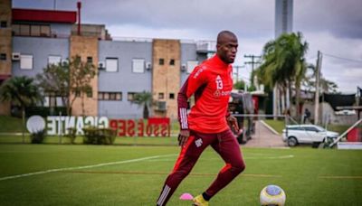 Enner Valencia volta a treinar no Inter e deve enfrentar o Juventude