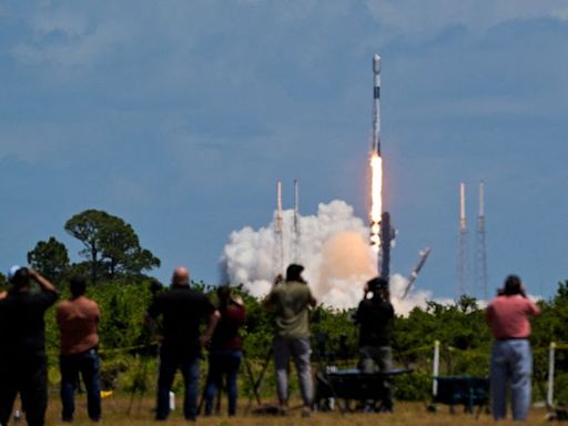 Cohete Falcon 9 de SpaceX sufre inusual fallo en el espacio que pone en peligro la misión Starlink