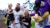 Blackmon can earn up to $15 million in 2024 deal with Rockies