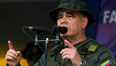 Ministro de Defensa venezolano denuncia intento de golpe de Estado en medio de las protestas