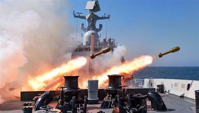 華爾街日報：中國擴建海南島海軍基地 備戰台海衝突