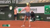Doble rosco de Swiatek a Potapova en su partido más corto en Roland Garros - MarcaTV