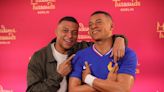 Mbappé organiza una gran cena de despedida en París