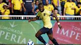 Énner Valencia: "Son penales que practico toda la semana, pero se me abrió mucho el pie"