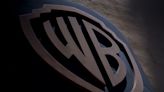 Warner Bros. anuncia cargo de US$9.100M por sus canales de TV cable tradicionales