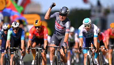 Philipsen takes third victory at Tour de France