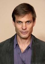 Casper Van Dien