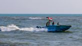 Les Houthis revendiquent l'attaque de deux navires au large du Yémen