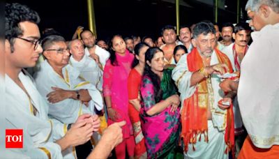Karnataka Deputy CM posts: Ministers to take tussle to brass in Delhi | Bengaluru News - Times of India