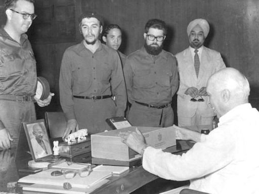 Un poco de historia a 65 años de la visita del Che en India (+Fotos) - Especiales | Publicaciones - Prensa Latina