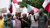 Nigeria loses electricity and major airports close as unions seek higher wages amid record inflation