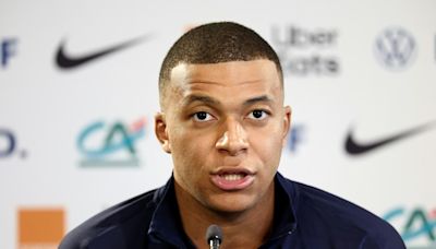 El Real Madrid no comercializará camisetas de Mbappé hasta julio