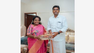 Amid Rift Rumours, Annamalai Meets Tamilisai Soundararajan