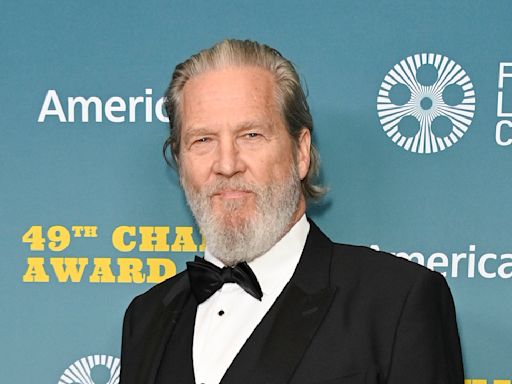 Jeff Bridges Says He “Resisted” Becoming an Actor at First Due to Anxiety