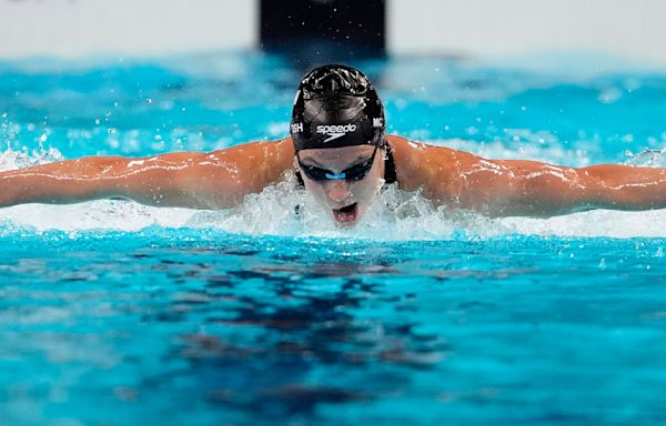 Summer McIntosh wins gold, Kate Douglass silver and Alex Walsh disqualified in 200 IM at 2024 Paris Olympics