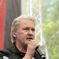 Johnny Logan (singer)