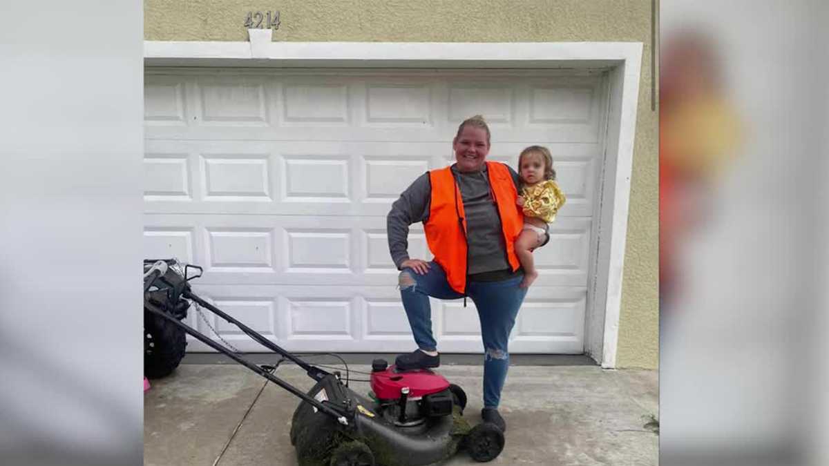 Lehigh Acres mom leads volunteer effort to clean up bus stops