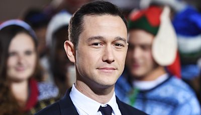 Joseph Gordon-Levitt Will Melt Your Heart With His Acoustic Taylor Swift ‘Lover’ Cover in Honor of Wife’s Birthday