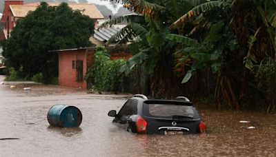 Al menos diez muertos y 21 desaparecidos por las intensas lluvias en el sur de Brasil