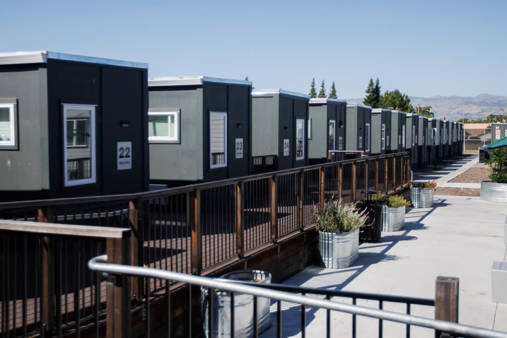 One San Jose tiny home shelter is successfully moving people to housing. Can it be a model for other sites?