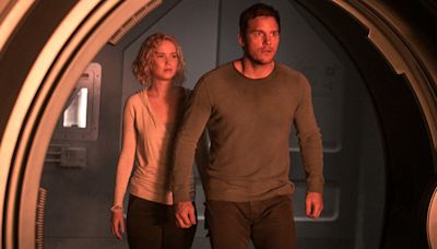 Why Chris Pratt's Sci-Fi Movie Passengers Was Blasted With Backlash - SlashFilm