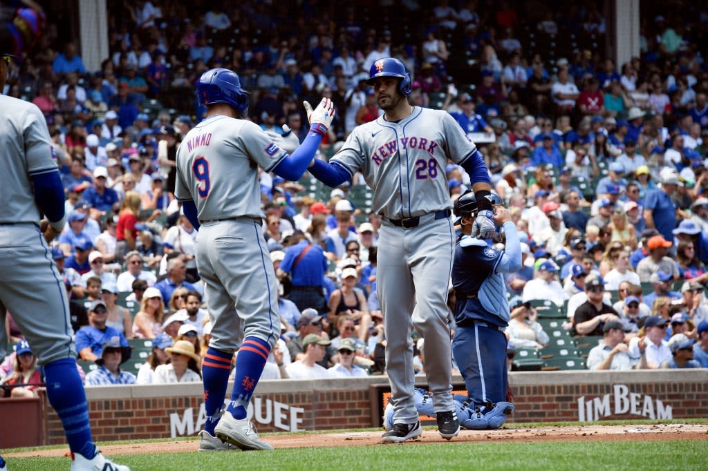 Red-hot J.D. Martinez leading Mets’ surging offense
