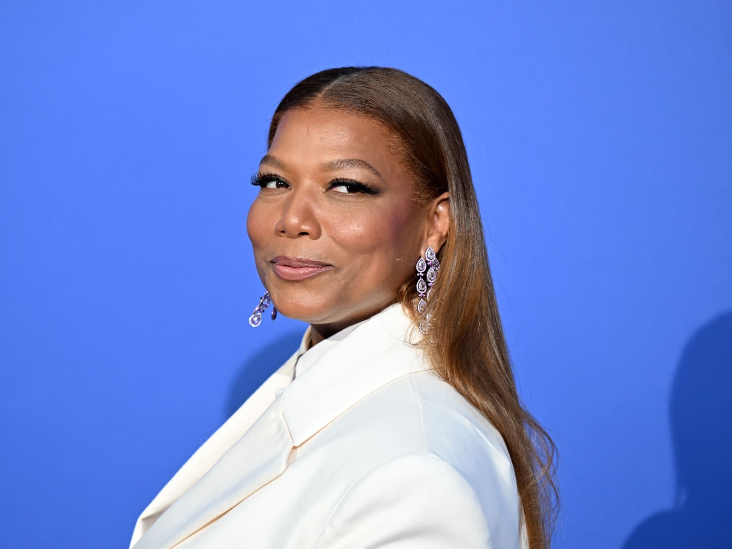 Mature Shoppers Say This ‘Soft, Silky, Conditioning’ $5 Tinted Lip Balm From a Queen Latifah-Loved Brand Lasted ‘Hours’