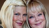 Las duras críticas que recibió la millonaria madre de Tori Spelling por no ayudar a su hija, que vive con su familia en una casa rodante: “Mujer egoísta”