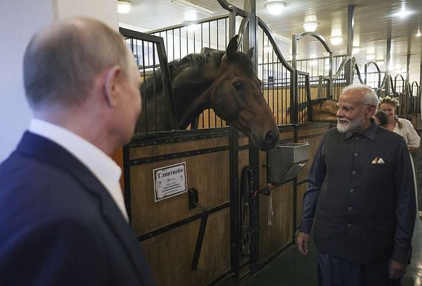 India’s Modi visits Moscow for talks | Arkansas Democrat Gazette