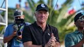 Greg Norman ignoring Rory McIlroy, Tiger Woods amid LIV Golf feud: ‘I’m not going anywhere’