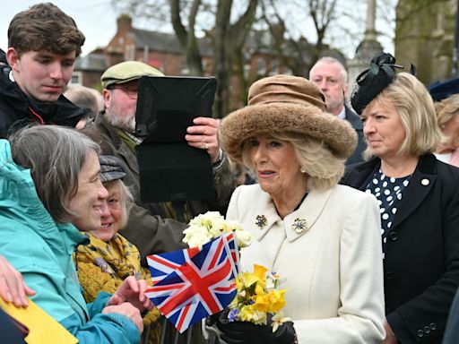 Queen inundated with goodwill messages for King and Kate after Maundy service