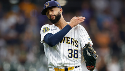 Devin Williams returns from injury to make season debut: Brewers closer shuts down Marlins in first game