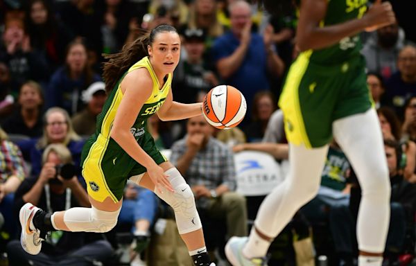 UConn women's basketball star Nika Mühl makes WNBA, Seattle Storm debut before historic crowd