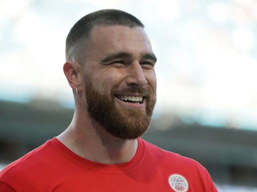 Travis Kelce returning to Cleveland to play in David Njoku’s Celebrity Softball Game