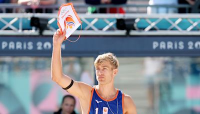 Dutch Volleyball Player and Convicted Rapist Steven van de Velde Booed at 2024 Summer Olympics