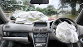 ¿Caducan los airbags del coche?: este es el precio por cambiarlos