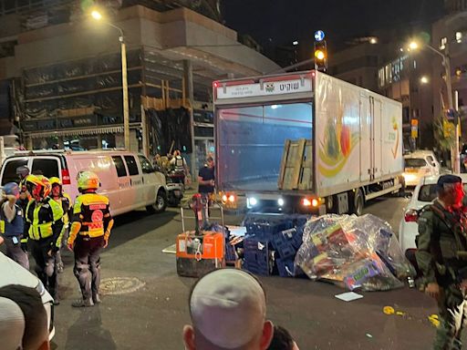 Large explosion rocks Tel Aviv in middle of the night