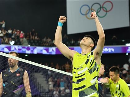 麟洋對戰中國組合拚奧運羽球男雙金牌 央視急轉彎節目表預告直播