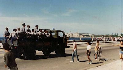 La intrahistoria de las icónicas fotos del Maleconazo, 30 años después: "Era el único ahí"