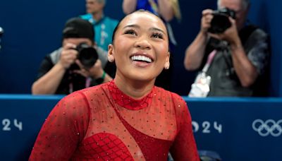 Suni Lee’s uneven bars performance earns her spot on Olympic podium again