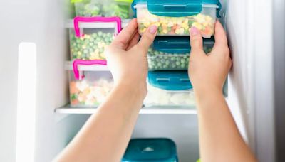 Los alimentos no seguros pueden provocar daños a la salud: 5 claves a tener en cuenta en casa | Sociedad