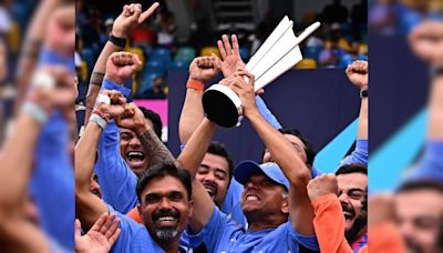 "Rahul Dravid Screamed And Cried": R Ashwin Reveals Unheard T20 World Cup Final Story | Cricket News