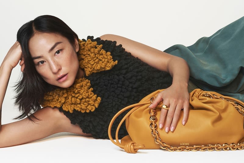 Greta Lee and Daniel Craig Lead LOEWE's New Campaign