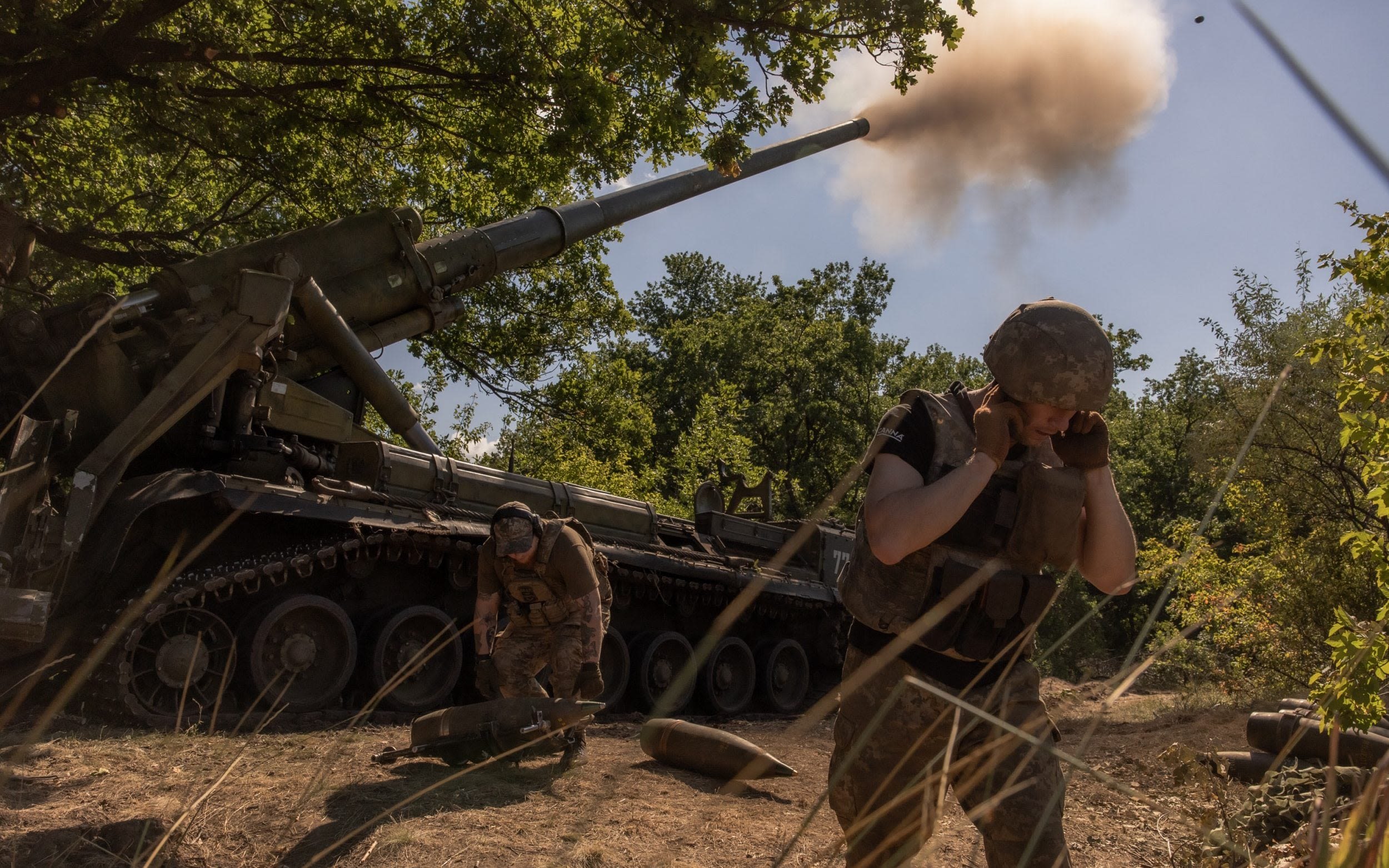 Zelensky: Let me use British missiles to end Putin’s rule