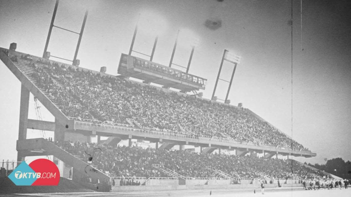 'I would have never envisioned this': The history of Boise State's iconic stadium