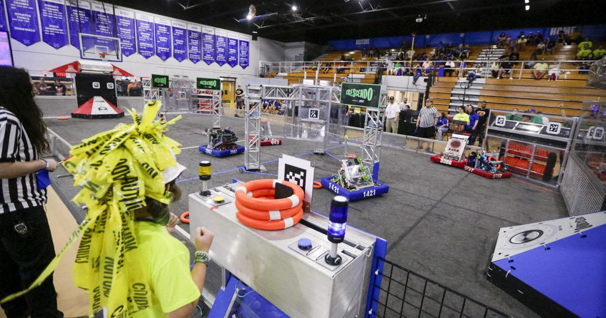 Photos: Robotics competition a knock out at Mandeville High